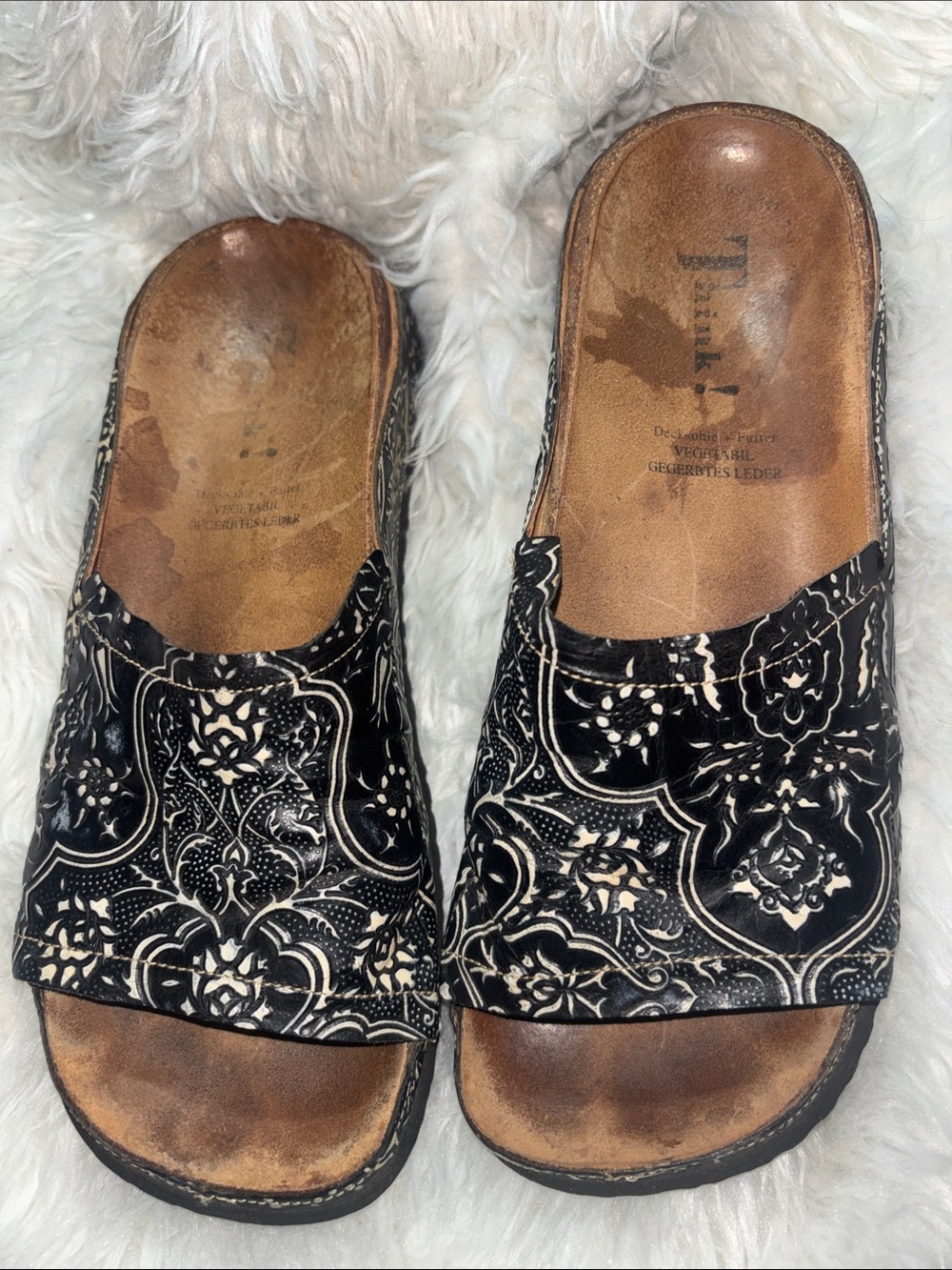 Think! Women's Artsy Boho Slip On Clog Shoe Sandal Leather Size US 7